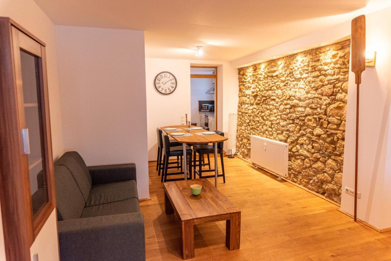 Ferienwohnung Designer Unterkunft in 15. Jahrhundert Altbau 75 m² für max. 4 Personen Eltville am Rhein Exterior foto