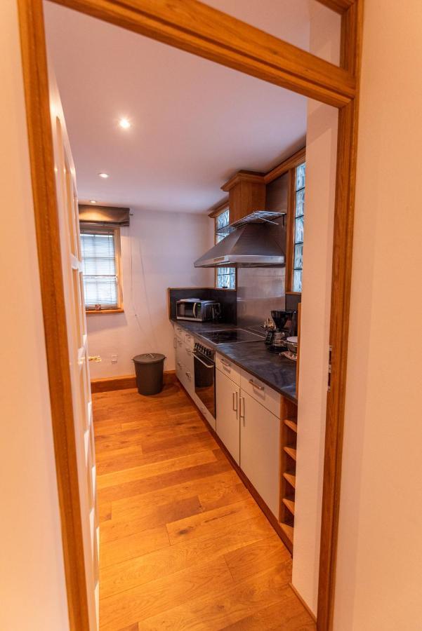 Ferienwohnung Designer Unterkunft in 15. Jahrhundert Altbau 75 m² für max. 4 Personen Eltville am Rhein Exterior foto